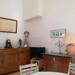 Beautiful House Facing The Alder Wood And Hébergement de vacances La Baule-Escoublac